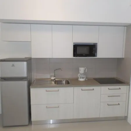 Contemporary With Pool Apartament